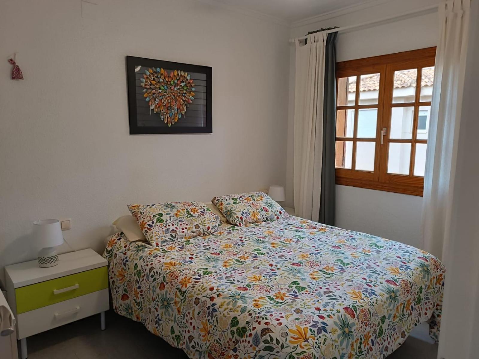Residencia Alhambra Los Cisnes Торевиеха Екстериор снимка