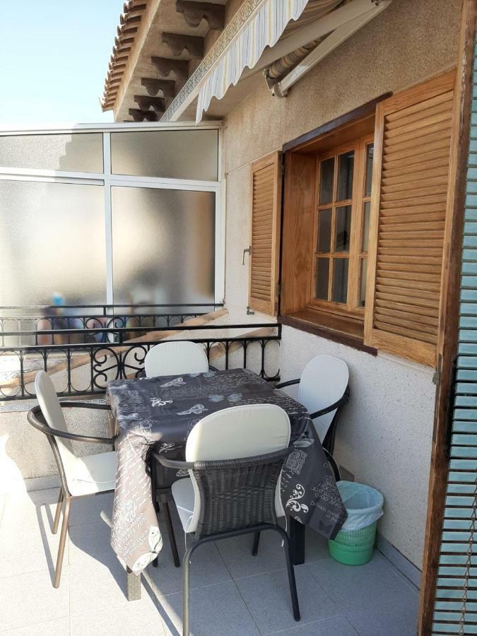 Residencia Alhambra Los Cisnes Торевиеха Екстериор снимка